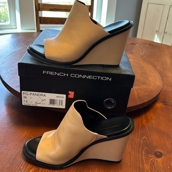 French Connection Pandra Heel - Picture 1 of 5